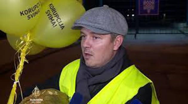 Damir Pešorda: Pomalo me već iritira taj debeljuškasti gospodin s kačketom