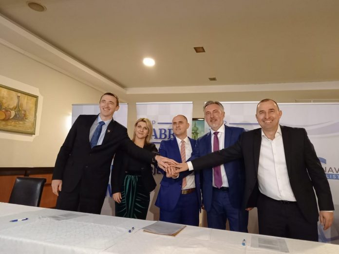 Škoro, Penava, Dabro i Matić potpisali sporazum o suradnji: ‘Potrebno je zajedništvo’