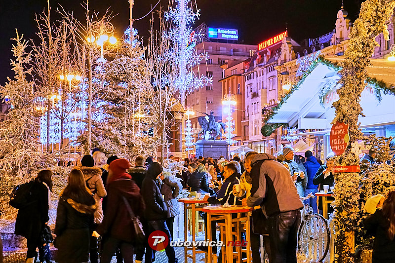 ADVENT SAMO ZA CIJEPLJENE? Covid-potvrde obavezne i za događaje na otvorenom