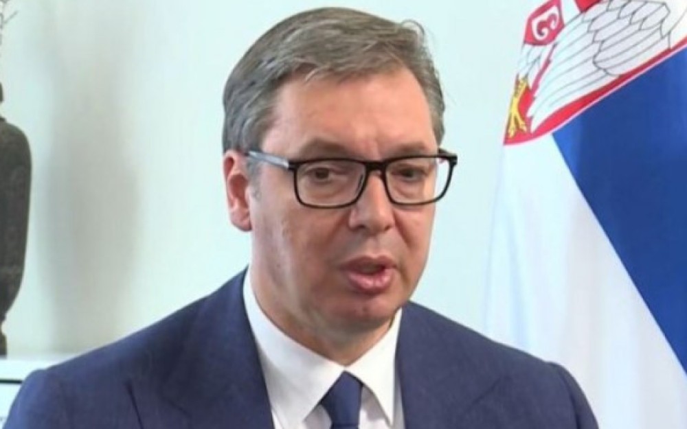 VUČIĆ VOJSCI NAREDIO STANJE PRIPRAVNOSTI