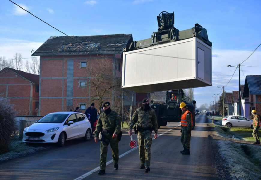 VOLONTER IZ PETRINJE: “Znate da nisam baš crkvenjak, ali Caritas je “space shuttle” za Crveni križ a nigdje se ne naslikavaju”