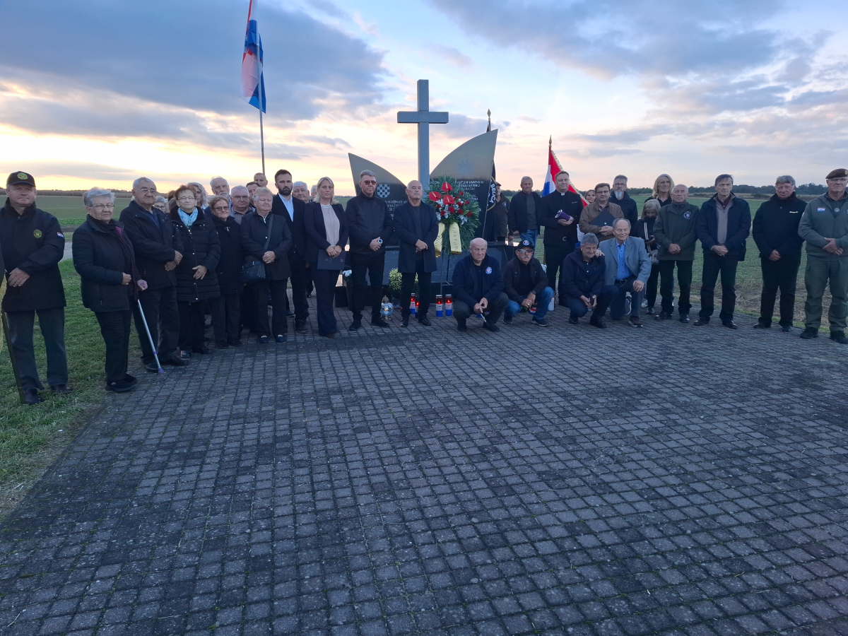 U Vratišincu obilježena komemoracija žrtvama jugo-komunističkog terora i poginulim hrvatskim braniteljima