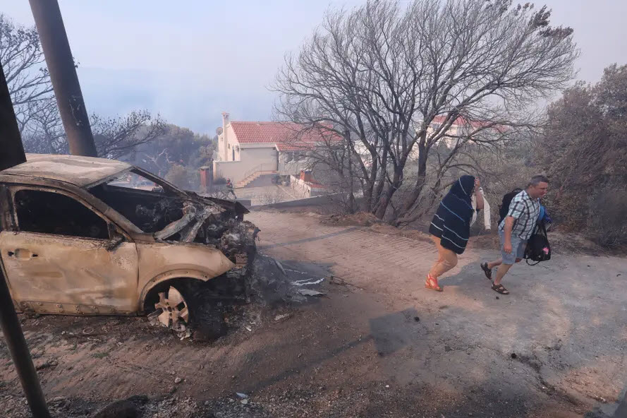 Mještani Piska upozoravaju na sumnjivu osobu koja na motoru podmeće požare