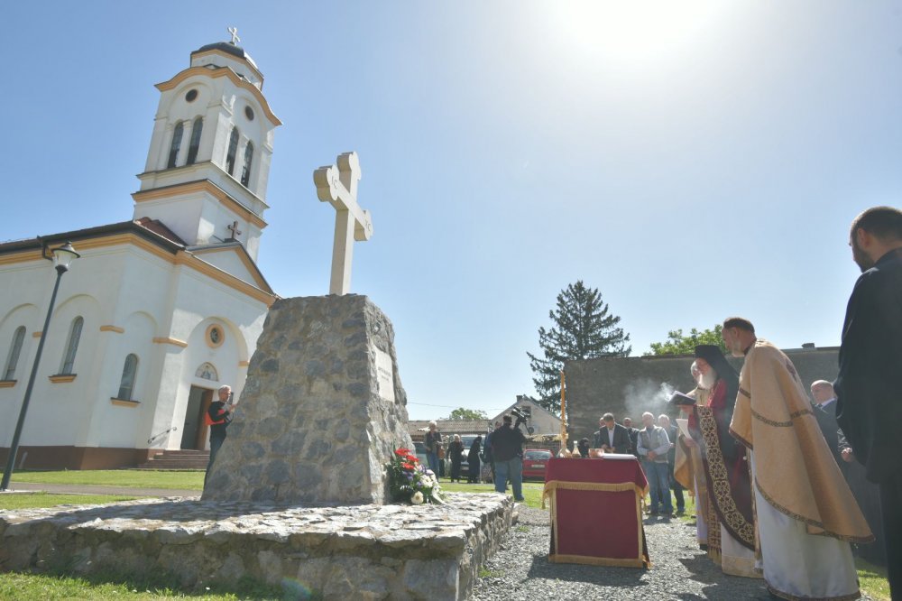 Dok je Hrvatska obilježavala VRO Bljesak, SDSS je odavao počast srpskim žrtvama