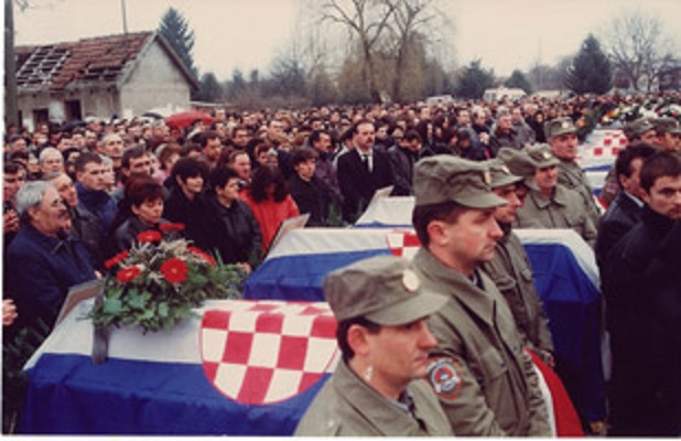 DA SE NE ZABORAVI: Pokolj u Tovarniku, 22. rujna 1991.