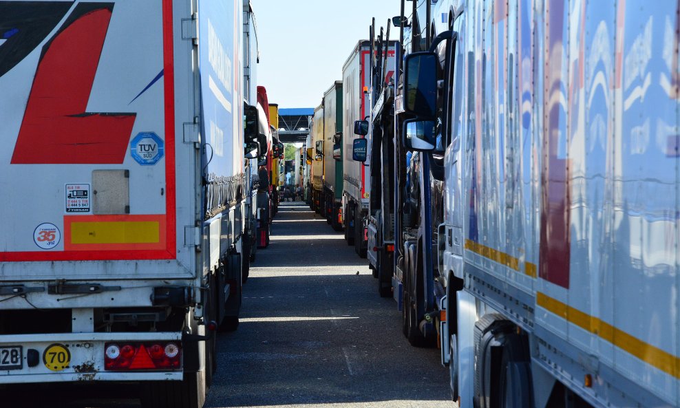 75.000 kamiona u pokretu prema Hrvatskoj: Veliki prosvjed u podne može paralizirati granicu