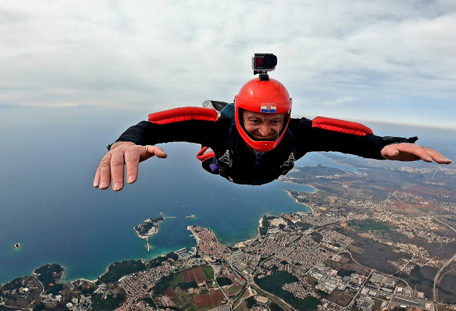 MATURANTI ŽELE BITI VOJNI PILOTI? Za to je potrebna visoka doza adrenalina