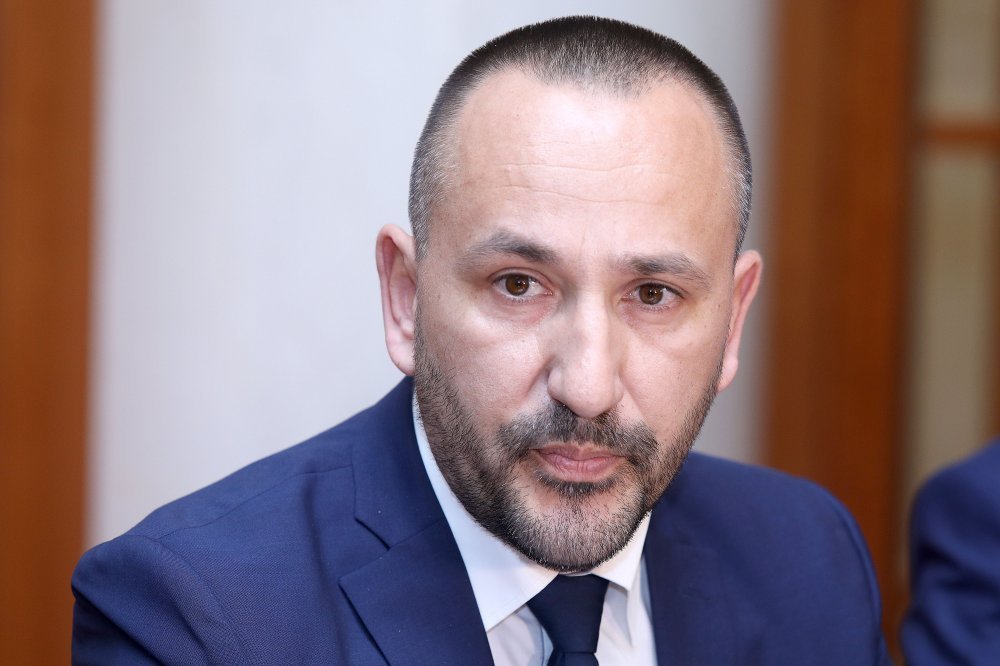 Zekanović: Šuica je prevarila birače! Evo što govori o pobačaju u EU, a a što u Hrvatskoj!