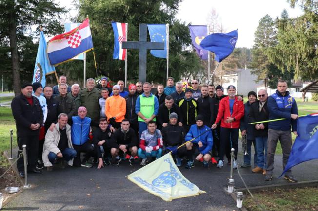 Ratni časnici ratnim stazama