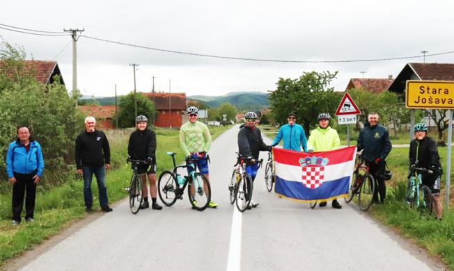 Hrvatski branitelji biciklima spojili istok i zapad županije