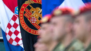 Branitelji dignuli glas protiv odluke u Splitu: ‘Odakle pravo da gledanje Hrvatske zabranite’