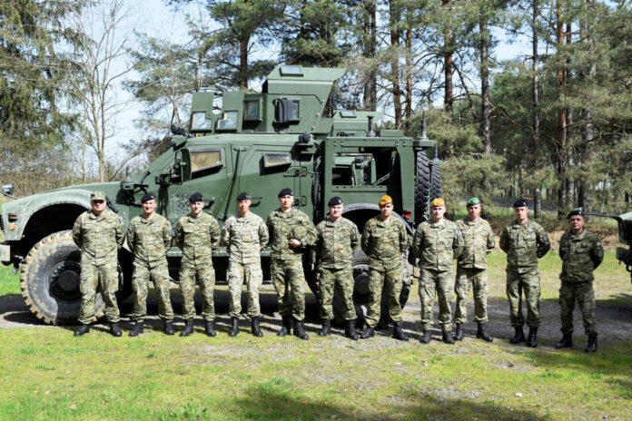 Hrvatska je dobila novih osam vozača višenamjenskog vozila M-ATV: Spremni su za sve uvjete