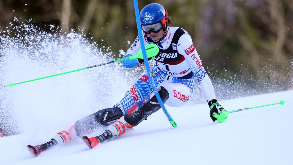 Vlhova sekundu ispred Shiffrin, Leona za 9 stotinki bez druge