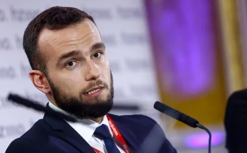 Uvodi se nacionalna mirovina