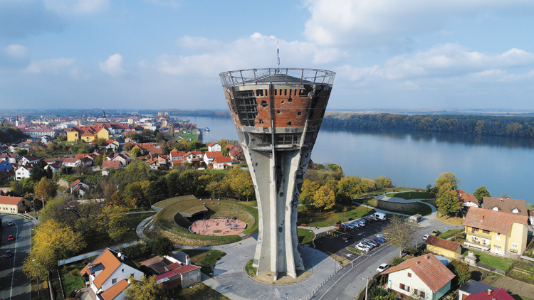 PROVOKACIJA NA DAN PADA VUKOVARA: U Novom Sadu koncert će održati srpski nacionalistički pjevač Mirko Pajčin, poznatiji kao Baja Mali Knindža