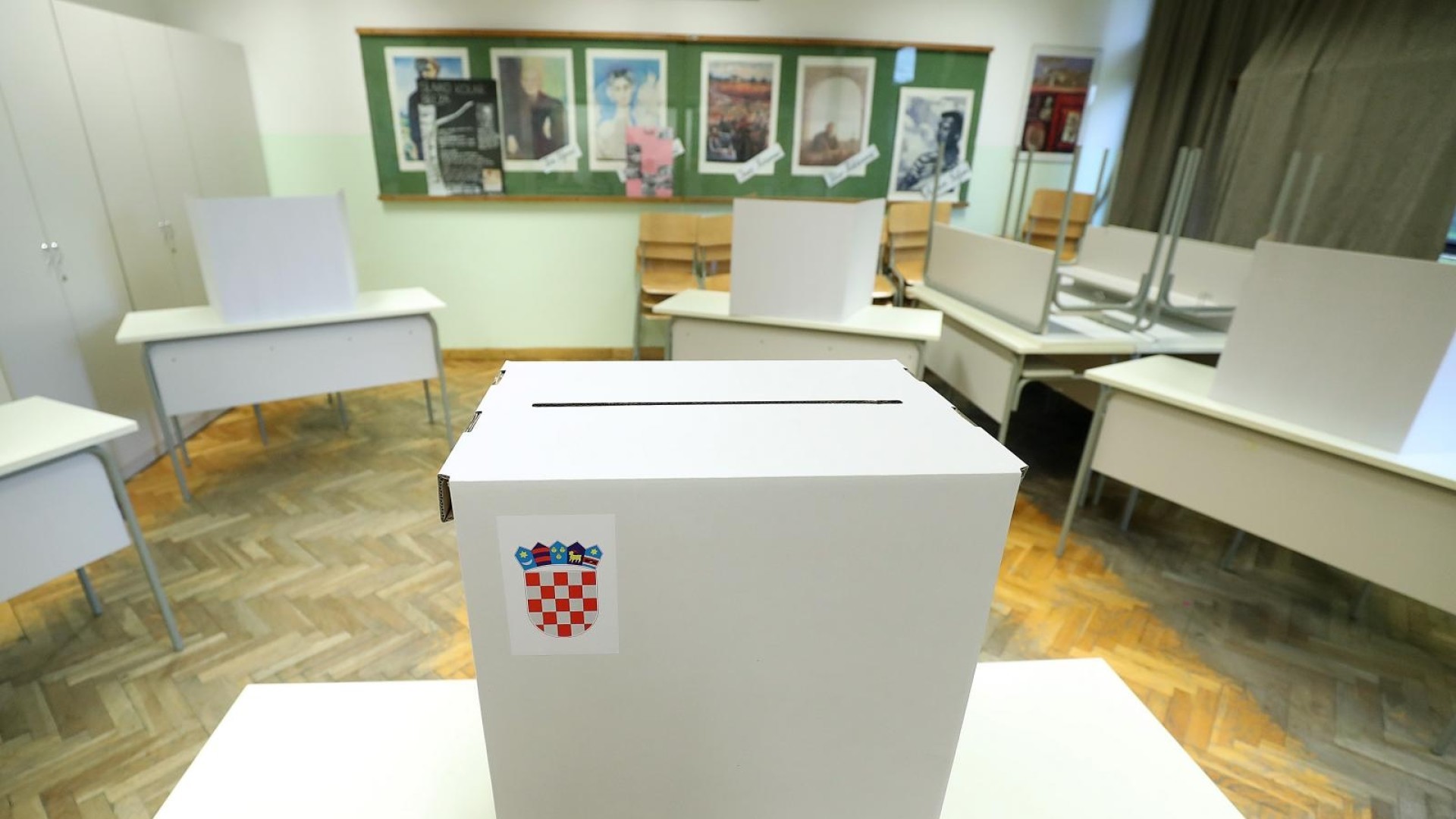 Petak je posljednji dan promidžbe za predsjedničke izbore