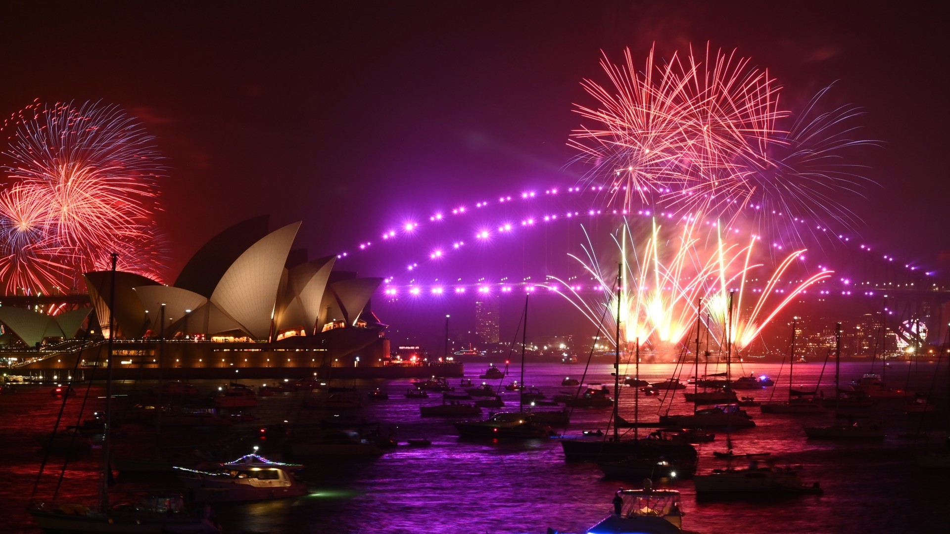 Svijet dočekuje 2020.: Neke zemlje već ušle u novu godinu, vatrogasci dali zeleno svjetlo za vatromet u Sydneyju
