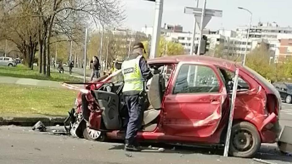 Nesreća u Zagrebu: Ozlijeđeno troje ljudi, prevezli ih u bolnice