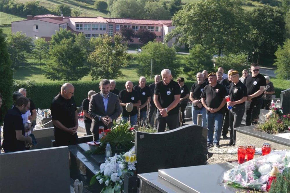 U Višnjici odana počast heroju Domovinskog rata Stjepanu Križancu