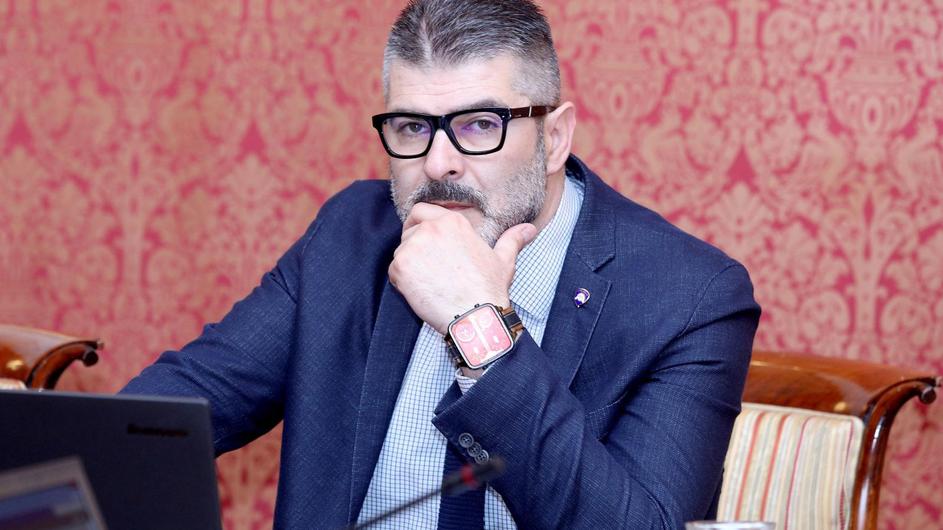 'Tko odbije praćenje mobitela u samoizolaciji, ide u karantenu'