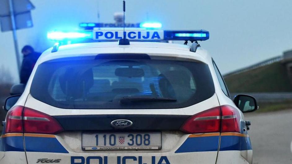 Auto je rano ujutro naletio na pješakinju u Zagrebu, umrla je