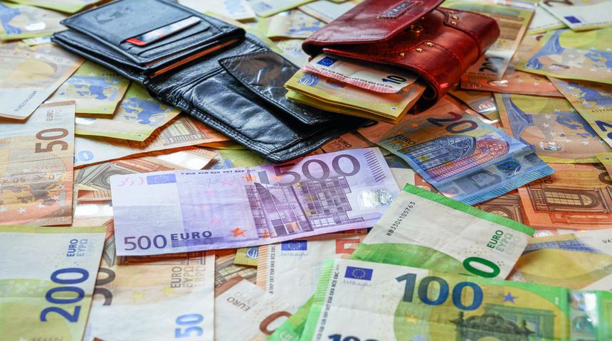 Mimalna plaća raste za 100 eura