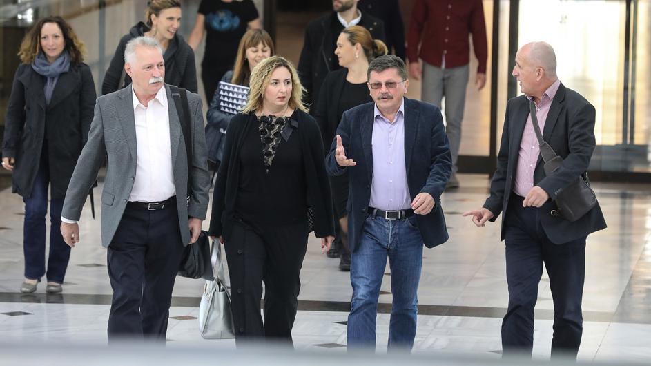 'Ovo je izdaja sindikata prema članovima, ovo je čisti igrokaz'