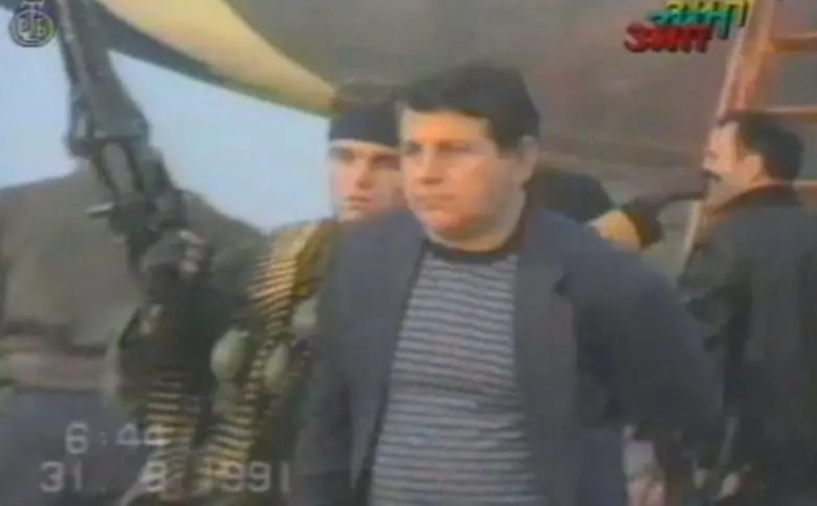 Anton Kikaš je prije 30 godina dopremio zrakoplov pun oružja