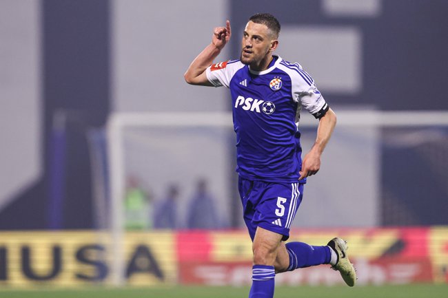 Dinamo je opet prvak Hrvatske, za titulu zabio najtrofejniji igrač u povijesti Modrih!