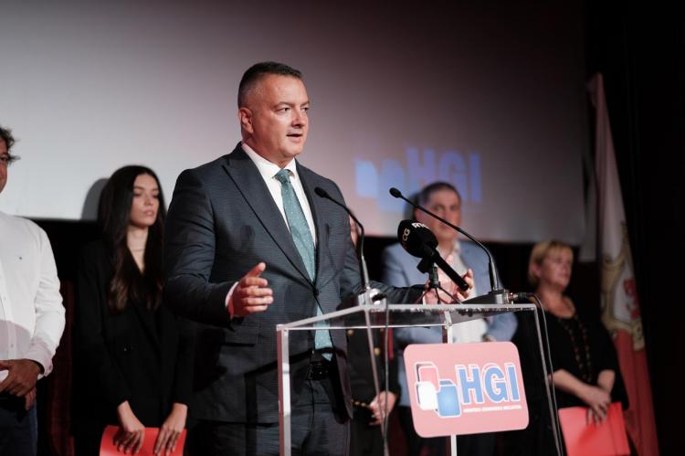 NA BEDEMU POVIJESTI: CRNOGORSKA PORUKA HRVATSKOM NARODU