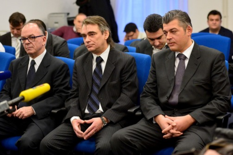 U aferi bankomat svi nepravomoćno oslobođeni