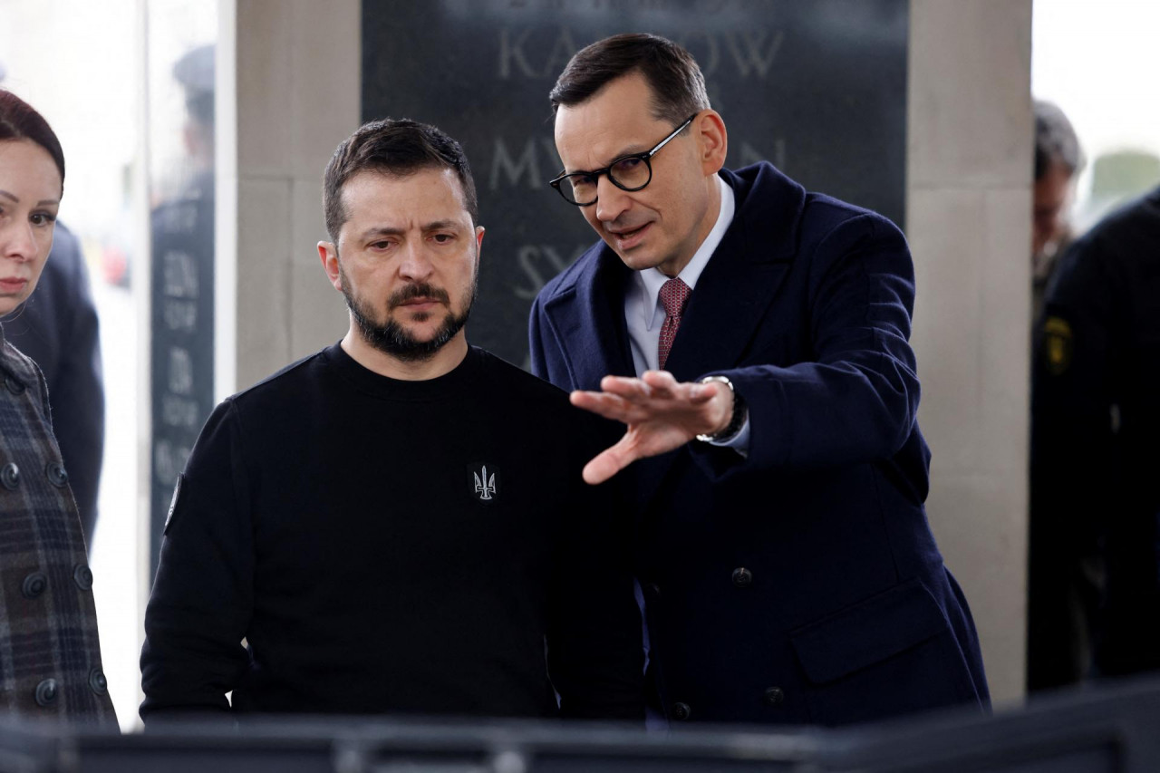 TEATAR ILI ISTINA? ‘Jasno je zašto su Poljaci prestali Ukrajini slati oružje, pa znate li što se tamo događa 15. 10.?‘