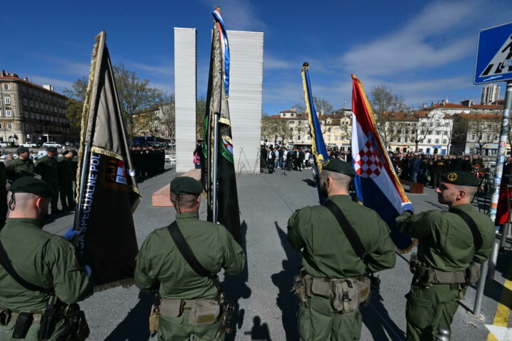 “Kad smo bili dvadesetorica nas”. Projekcijom filma obilježena 34. obljetnica osnutka SJP Ajkula Rijeka