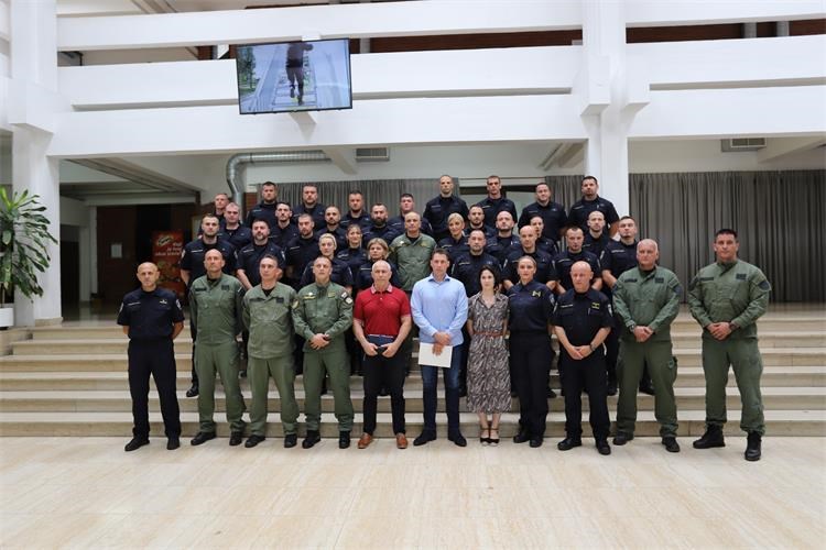 Završen tečaj za policijske pregovarač