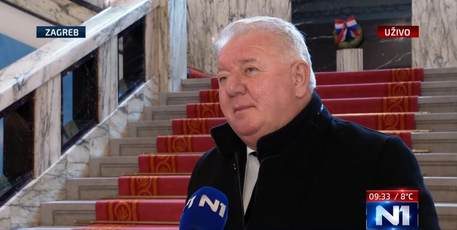 Đakić o naknadi koju prima: Razvod ne čini obitelj, postoje djeca i roditelji