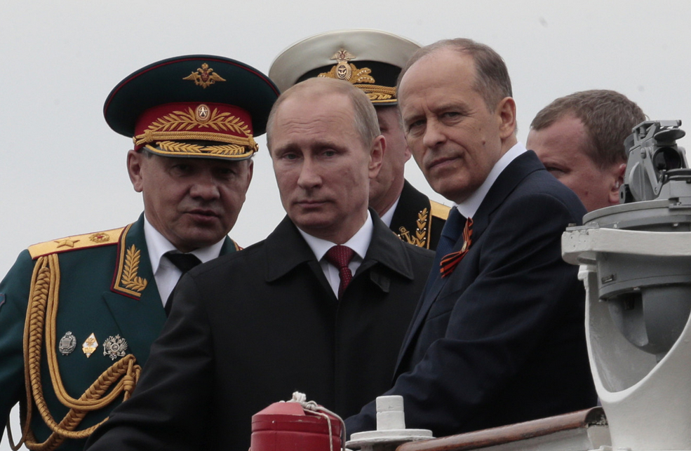 BIO JE MOZAK I SRCE REŽIMA, A SADA ĆE GA IZDATI: Ukrajinci tvrde da će Putinu špijunčina hladno ‘zabiti nož u leđa’