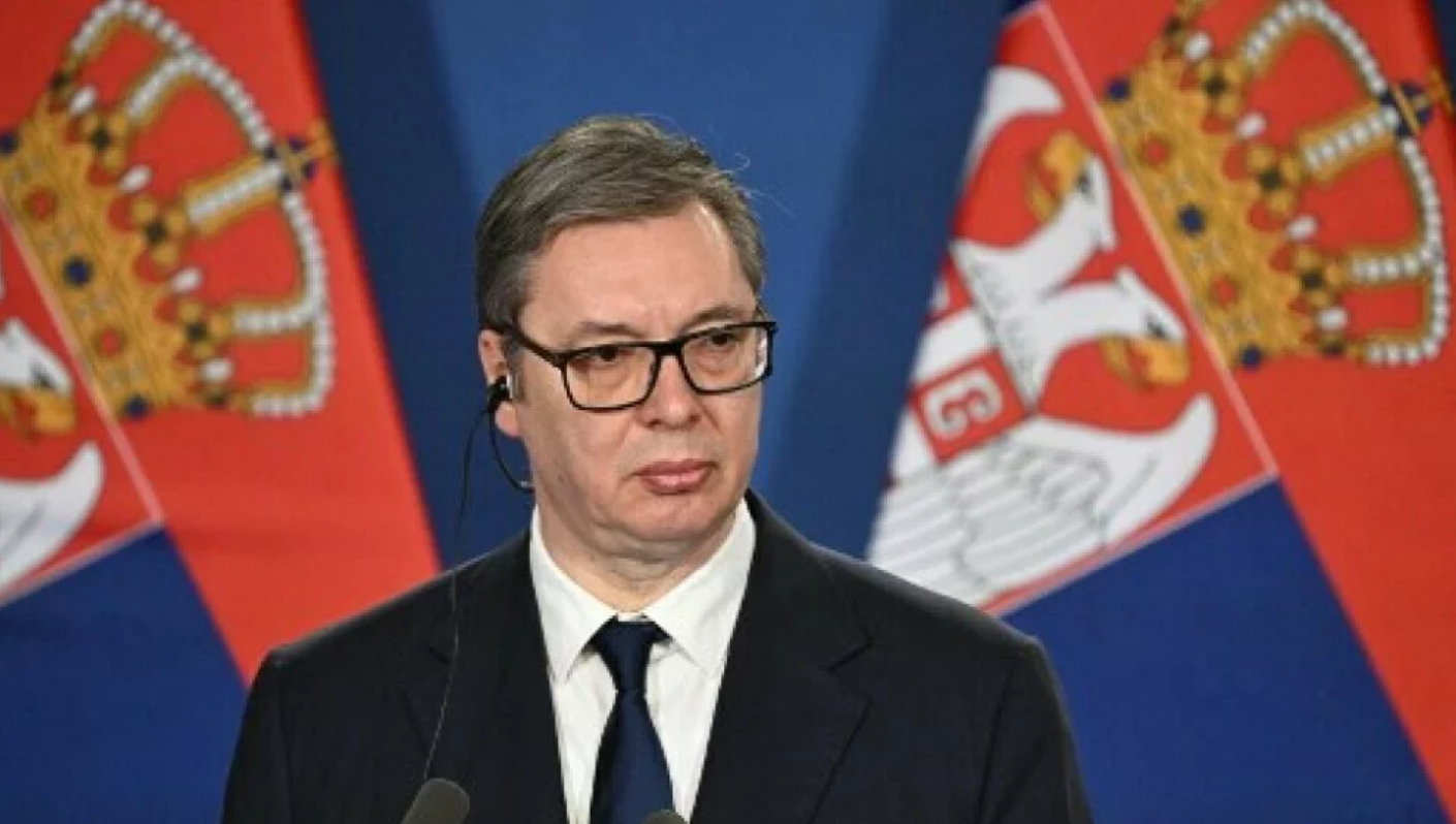 Vučić govori o europskom putu Srbije, a odbija dijalog s Piculom i Prebiličem