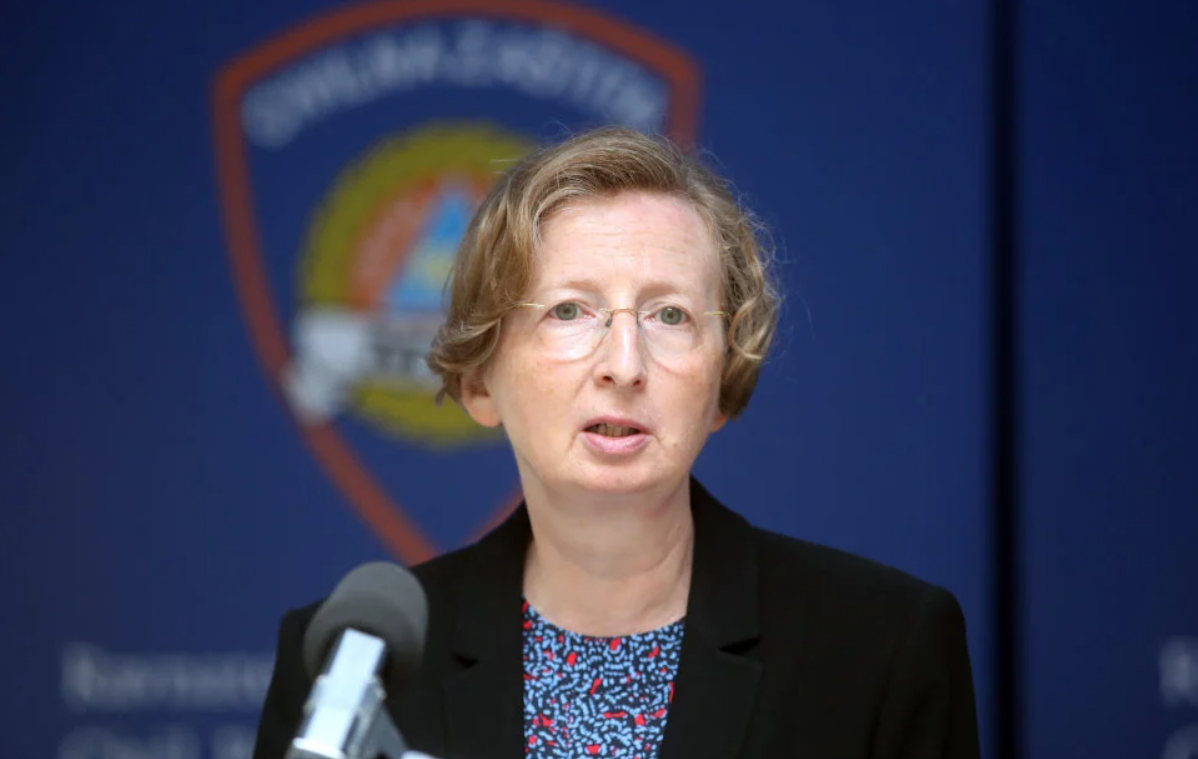 SA ZIMOM DOLAZI OPASNOST  Markotić nakon sastanka Znanstvenog savjeta: Cijepljenje populacije neće početi odmah, ići će se postepeno