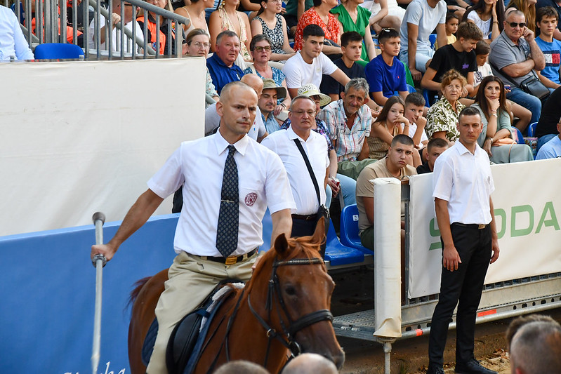 Viteštvo, čast i slavlje zajedništva: Započela 310. Sinjska alka uz veličanstvenu Baru, slavodobitnik Marko Vrca!