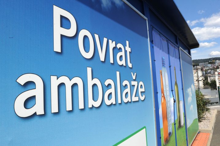 Od 1. siječnja raste naknada povratne ambalaže za pića