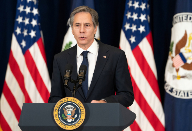 IZ AMERIKE STIGLO UPOZORENJE CIJELOJ REGIJI! Strahuju, jedan čovjek postaje strašno opasan: Približava se Putinu