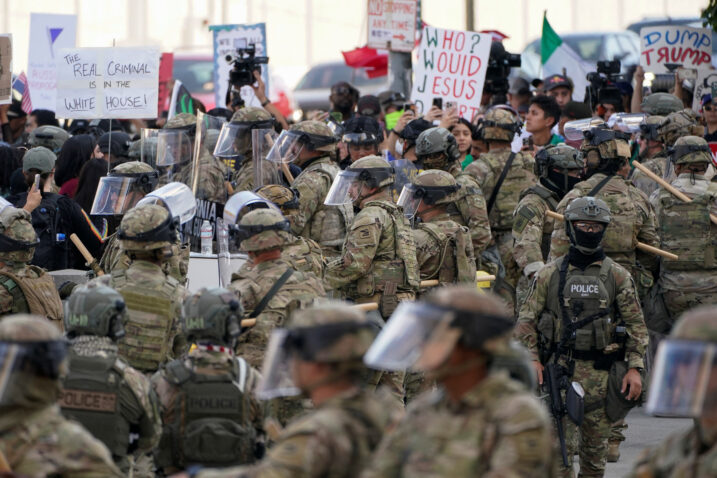 Trump na ulice Los Angelesa šalje marince. Imat će pravo “zadržavati” prosvjednike