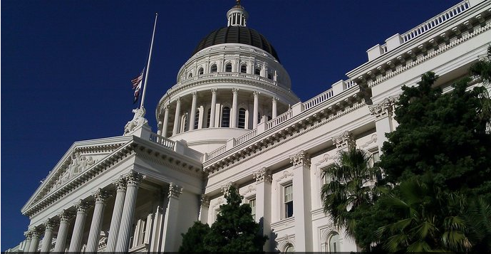 Američki Senat nastavio sjednicu na kojoj treba potvrditi Bidenovu pobjedu