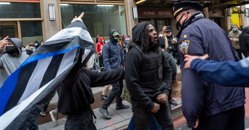 Građani kupuju zalihe: Napetost raste. Pitanje je hoće li eksplodirati, i na kakav način
