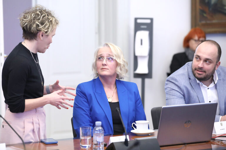 Ravnateljica Kliničke bolnice Sveti Duh: 'Kažu mi da se već 25 godina tijela pokojnika odlažu na pod'