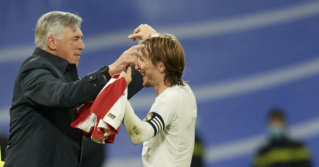 Real Madrid uvjerljivom pobjedom nad Espanyolom potvrdio 35. naslov prvaka, Marcelo i Luka Modrić upisali se u povijest