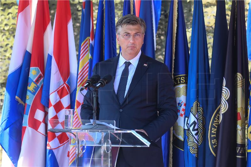 Plenković: Branitelji su kamen temeljac, nećemo dopustiti optužbe