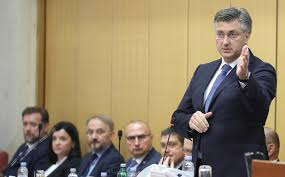 ‘ZA ŠUICU I DRUGE STE IMALI, A ZA BRANITELJE NE!’ Ćipe ‘kuhao’ Plenkovića na laganoj vatri: ‘Da ste pitali Medveda, znali bi!’