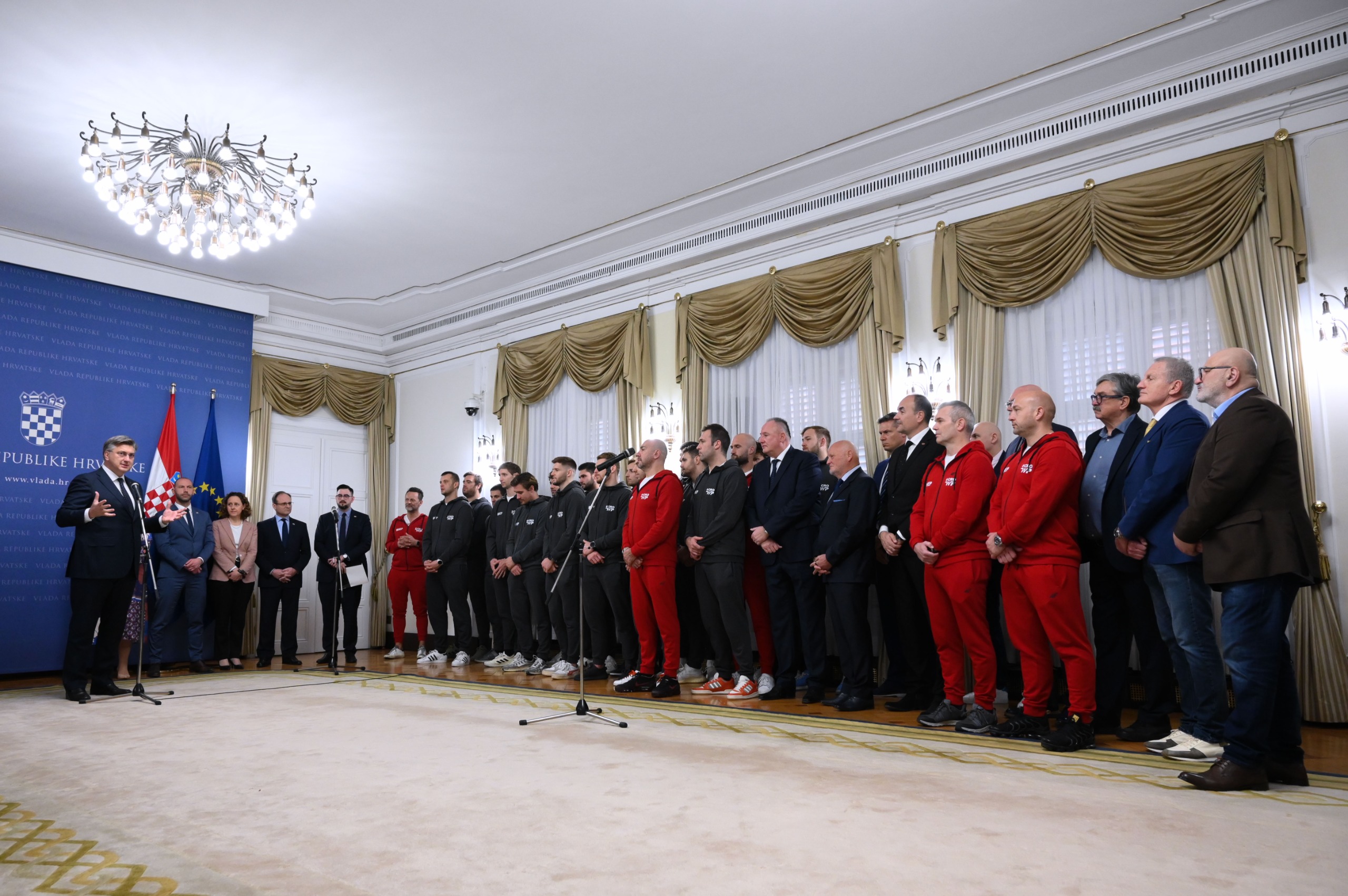 Plenković primio zlatne vaterpoliste