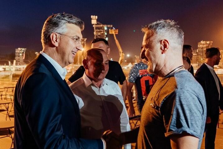 Koncertni Hipodrom za kućnu uporabu i higijenske rizike. Neki su ga važni akteri ipak odlučili zaobići